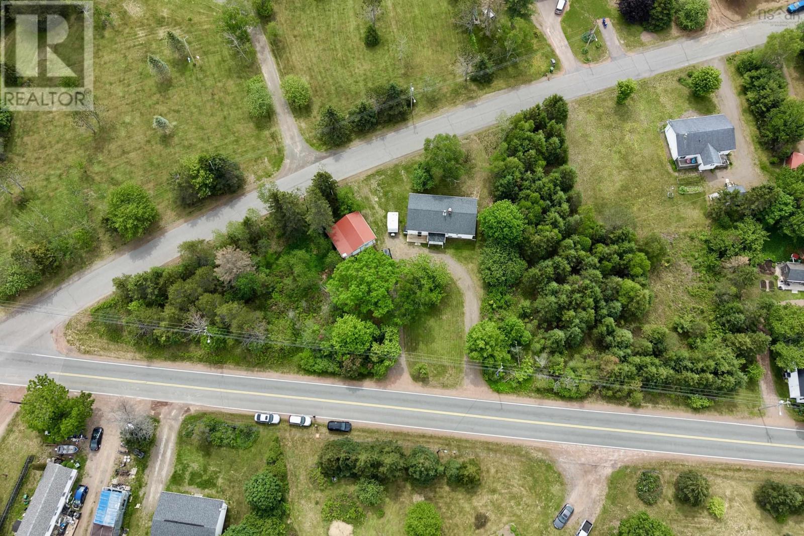 3757 Eastern Avenue, Parrsboro, Nova Scotia  B0M 1S0 - Photo 2 - 202614979