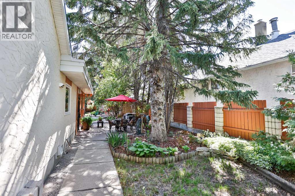 1021 7 Street N, Lethbridge, Alberta  T1H 1Y8 - Photo 3 - A2320124