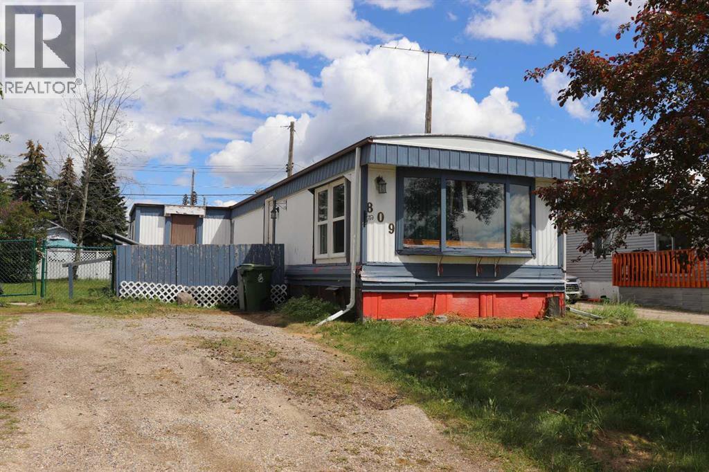 809 52 Street, Edson, Alberta  T7E 1K4 - Photo 1 - A2322600