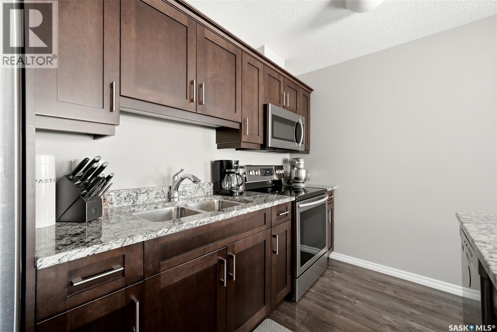 3455 Elgaard Drive, Regina, Saskatchewan  S4X 0N4 - Photo 9 - SK039987