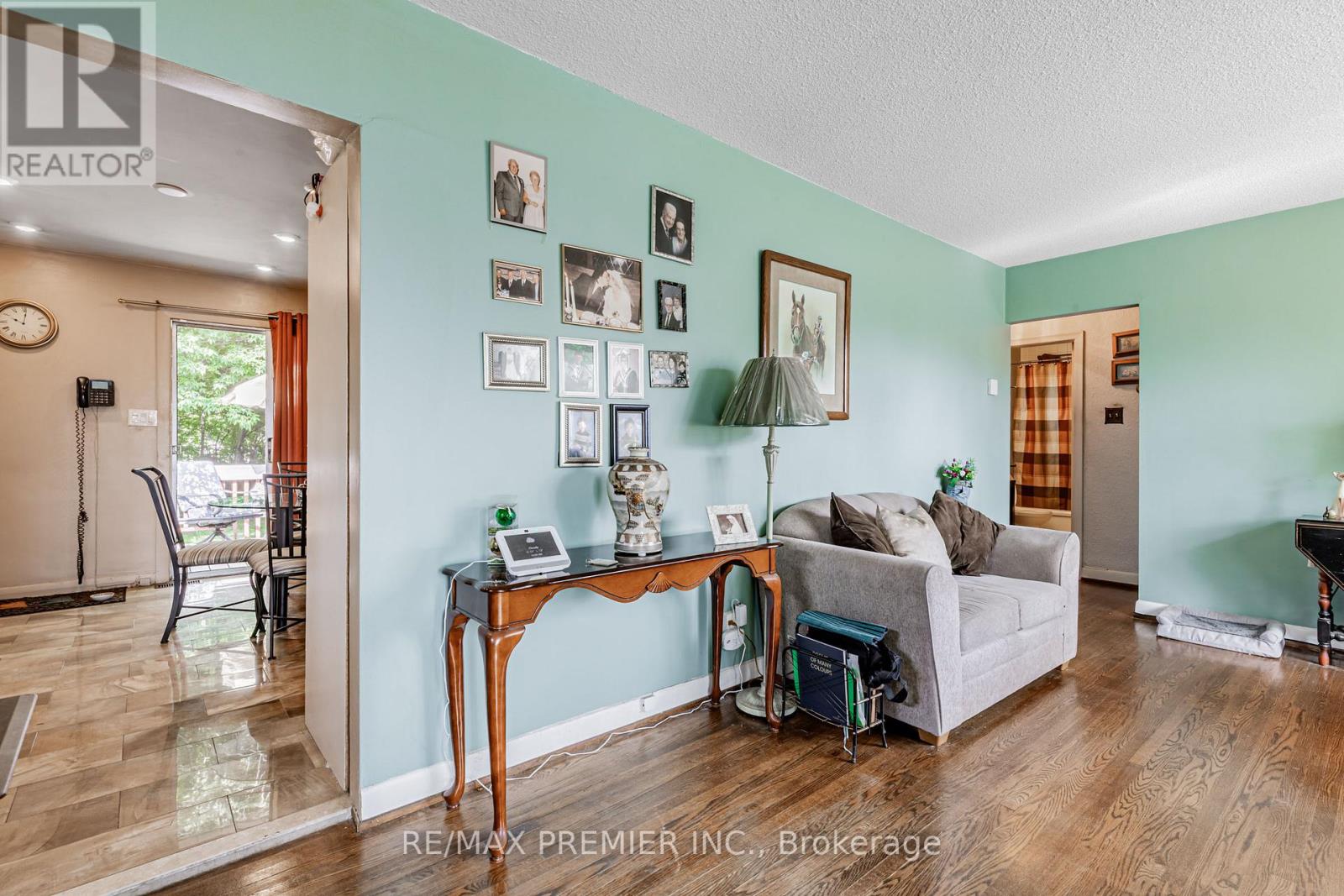 16 Goddard Street, Toronto, Ontario  M3H 5C6 - Photo 7 - C13466444