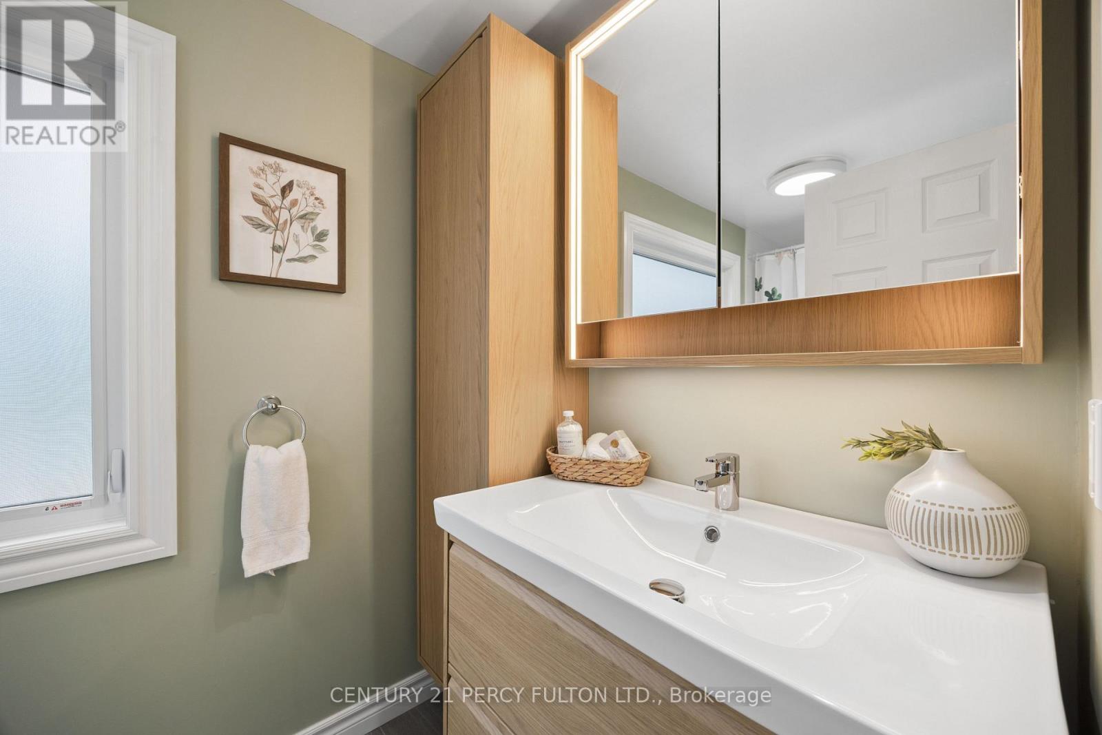 21 Arran Court, Clarington, Ontario  L1E 2E5 - Photo 25 - E13466560