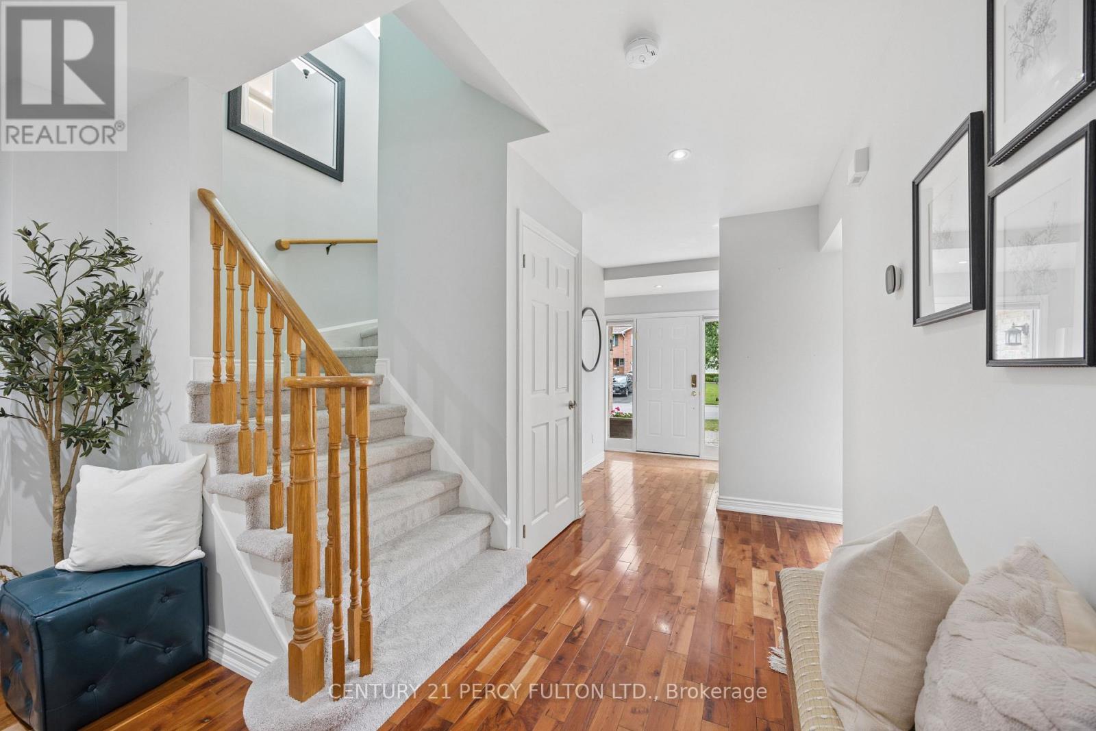 21 Arran Court, Clarington, Ontario  L1E 2E5 - Photo 5 - E13466560