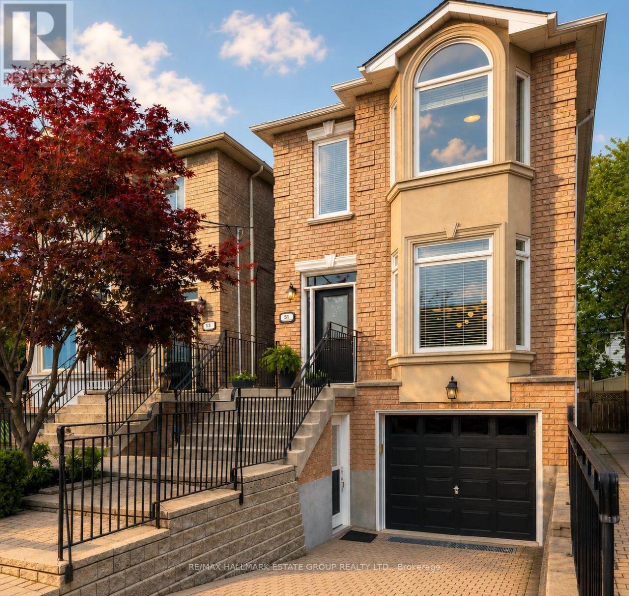 51 STANHOPE AVENUE, Toronto, Ontario