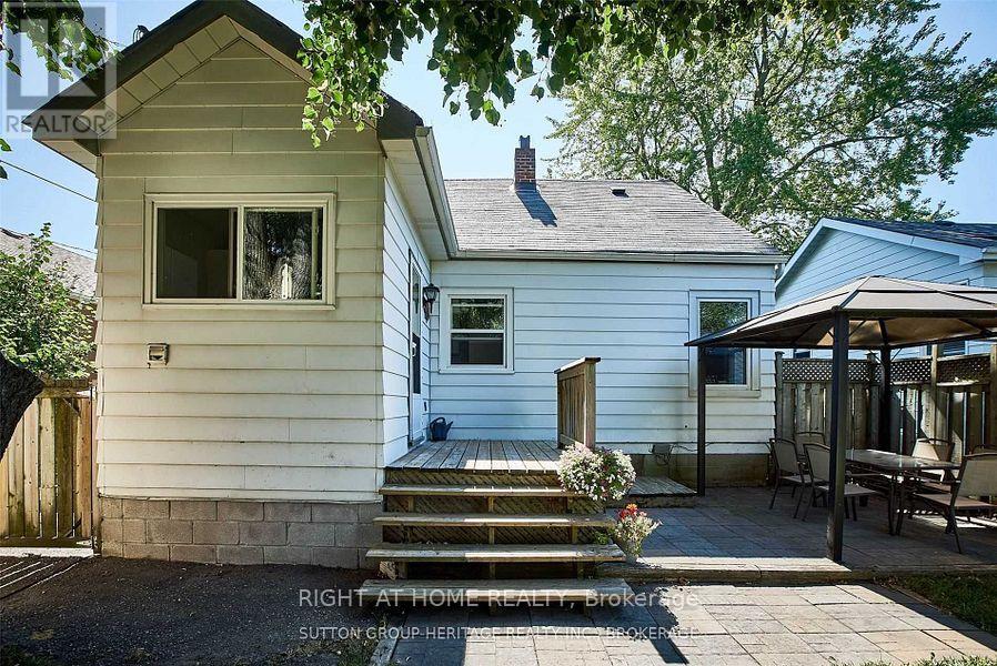 4 Ontario Street, Ajax, Ontario  L1S 1T5 - Photo 17 - E13466618
