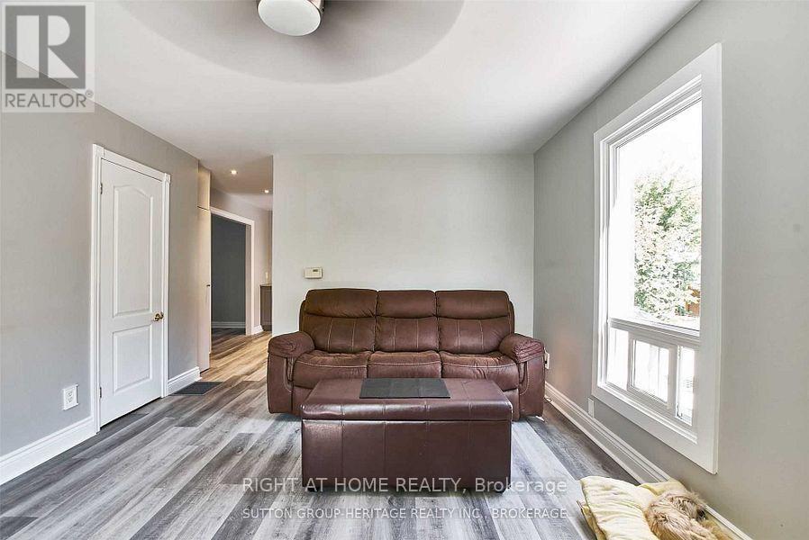 4 Ontario Street, Ajax, Ontario  L1S 1T5 - Photo 5 - E13466618