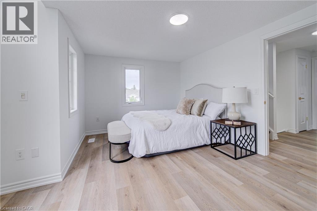 704 Star Flower Avenue, Waterloo, Ontario  N2V 2L2 - Photo 16 - 40838570