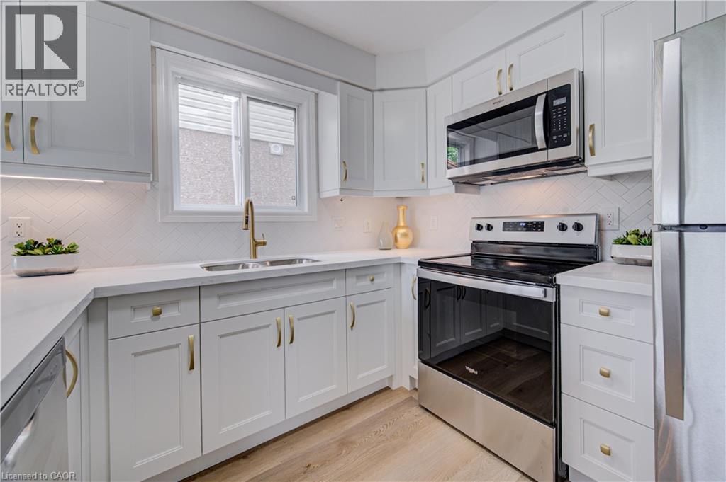 704 Star Flower Avenue, Waterloo, Ontario  N2V 2L2 - Photo 7 - 40838570