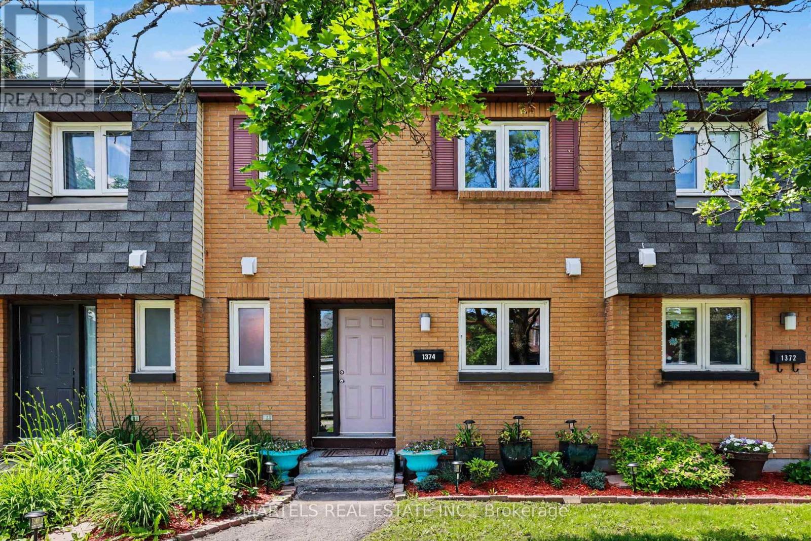 1374 CEDARCROFT CRESCENT, Ottawa, Ontario