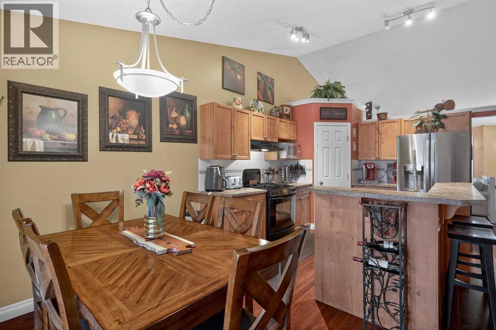 285 West Creek Springs, Chestermere, Alberta T1Y 1N7 - Photo 5 - A2318837