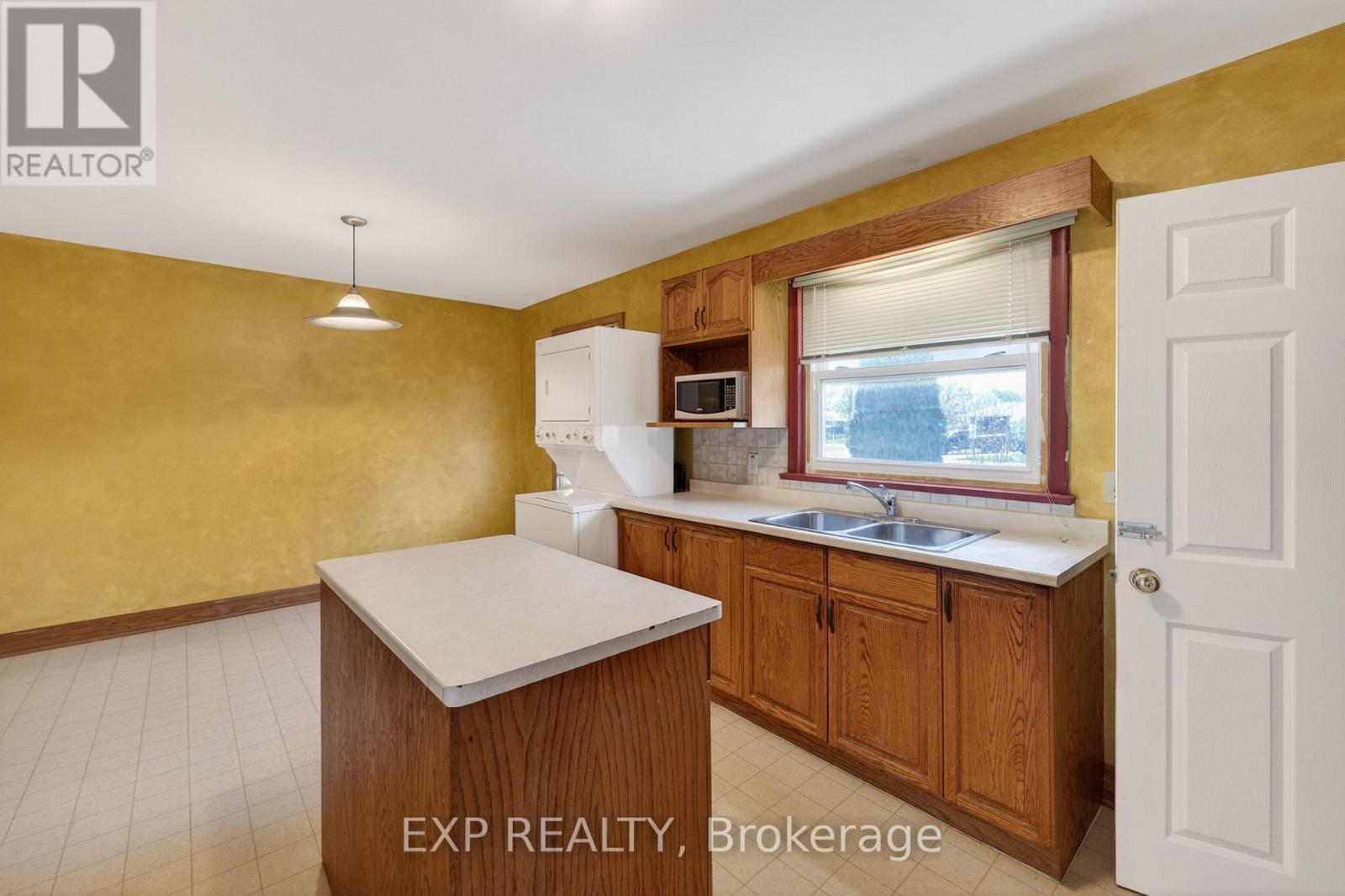 51 Parkdale Drive, Thorold, Ontario  L2V 2N7 - Photo 13 - X13466676