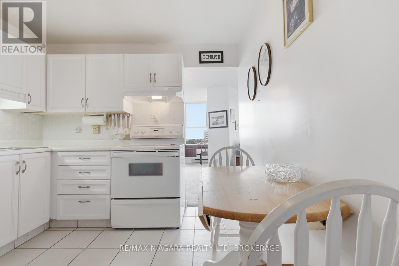 1011 - 7 Gale Crescent, St. Catharines, Ontario  L2R 7M8 - Photo 14 - X13466732