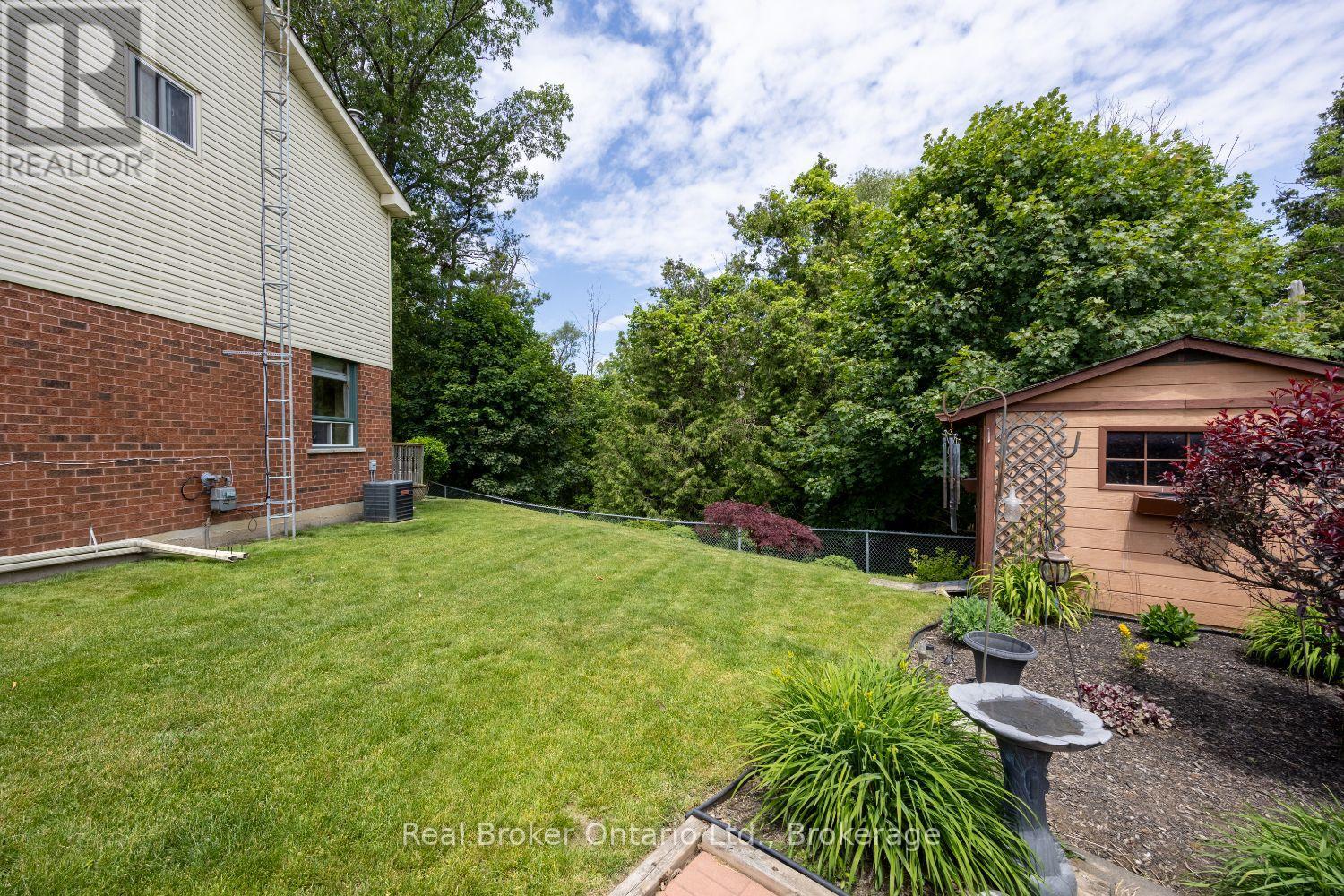 10 Climie Court, Clarington, Ontario  L1C 4P5 - Photo 32 - E13463072
