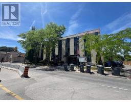 202 - 118 QUEEN STREET W, Brampton, Ontario