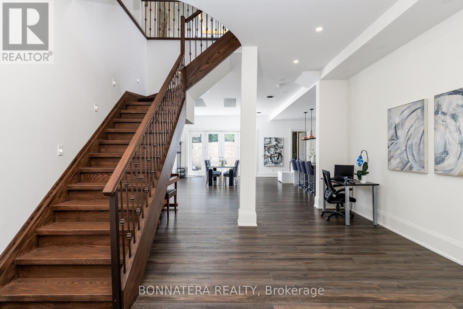 1042 Bridge Road, Oakville, Ontario  L6L 2B5 - Photo 39 - W13466488