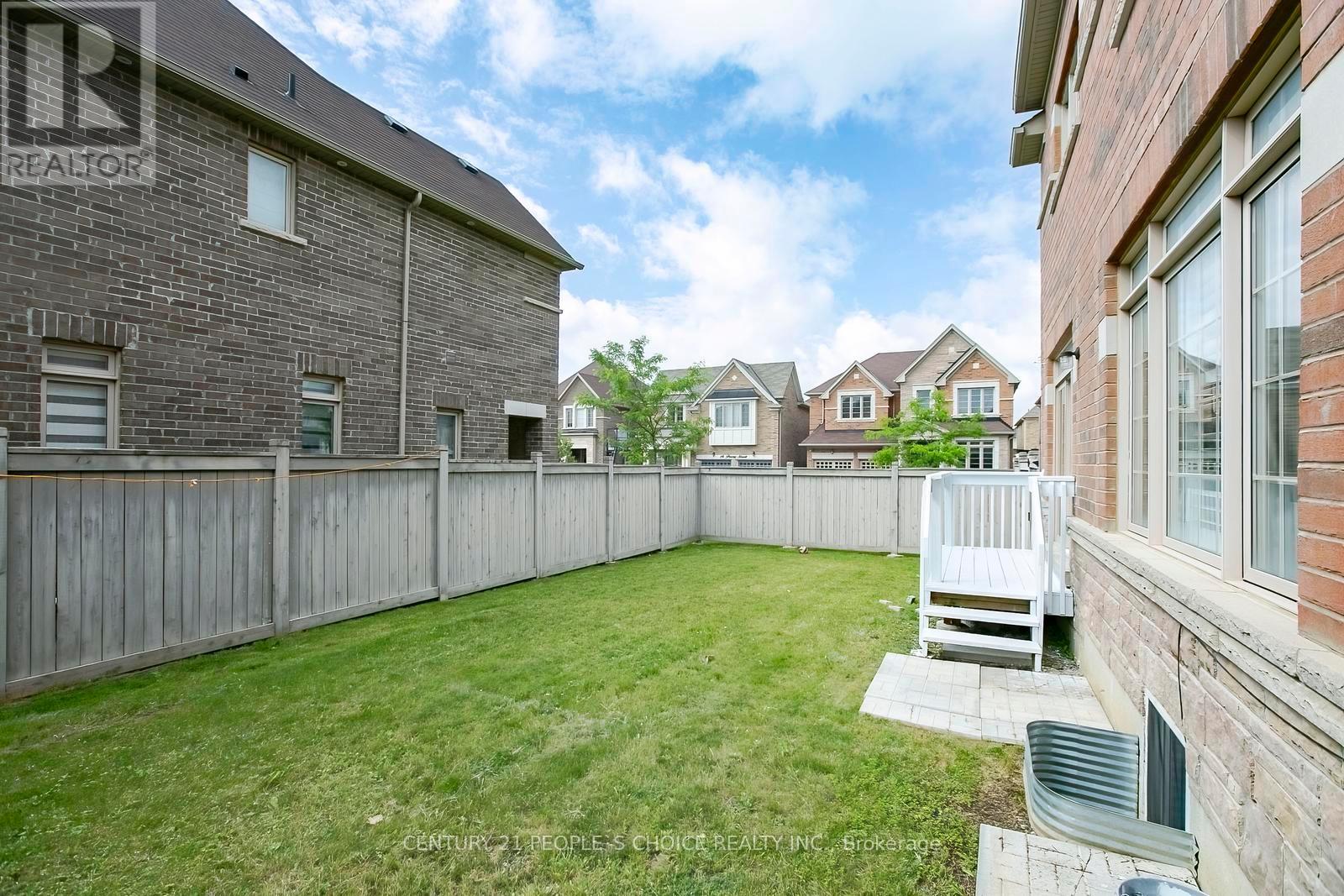 61 George Gray Drive, Brampton, Ontario  L6R 0B3 - Photo 49 - W13466570