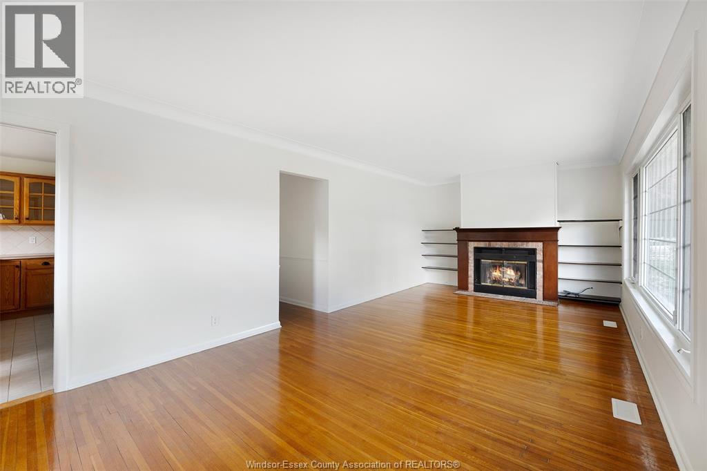 941 Westchester, Windsor, Ontario N8S 3Y8 - Photo 9 - 26014622
