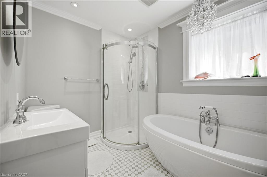 66 Chatham Street, Hamilton, Ontario  L8P 2B4 - Photo 19 - 40836383