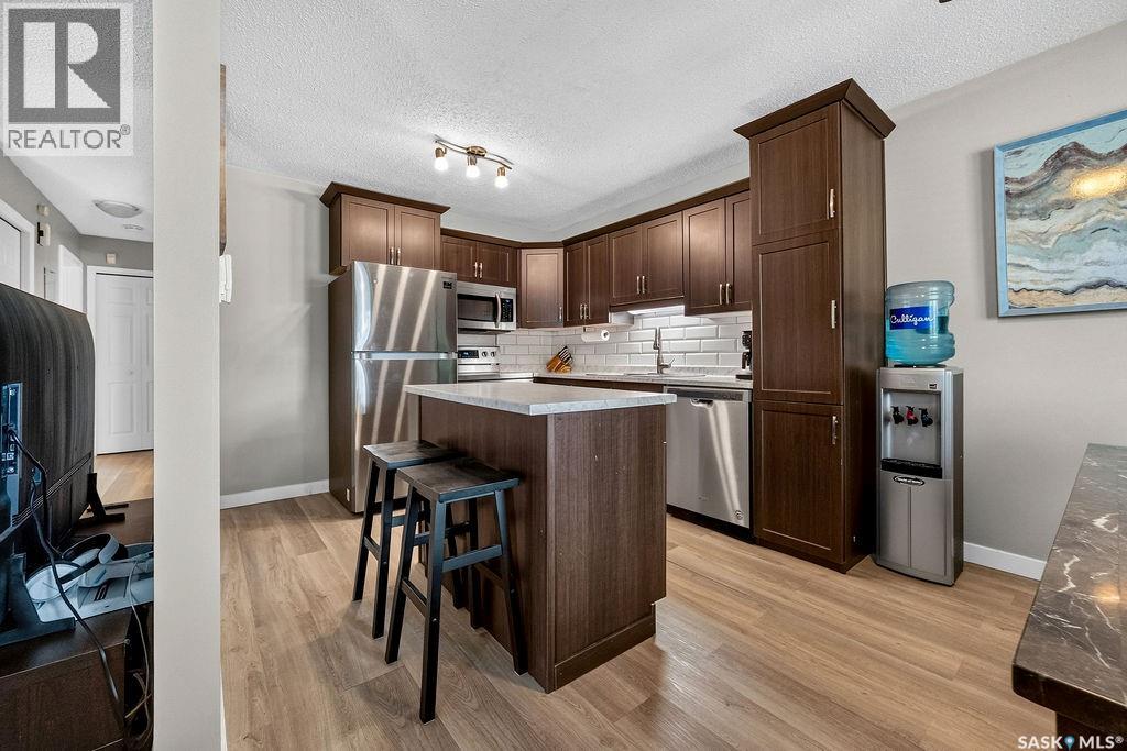 890 Samuels Crescent N, Regina, Saskatchewan  S4X 2L5 - Photo 9 - SK040071