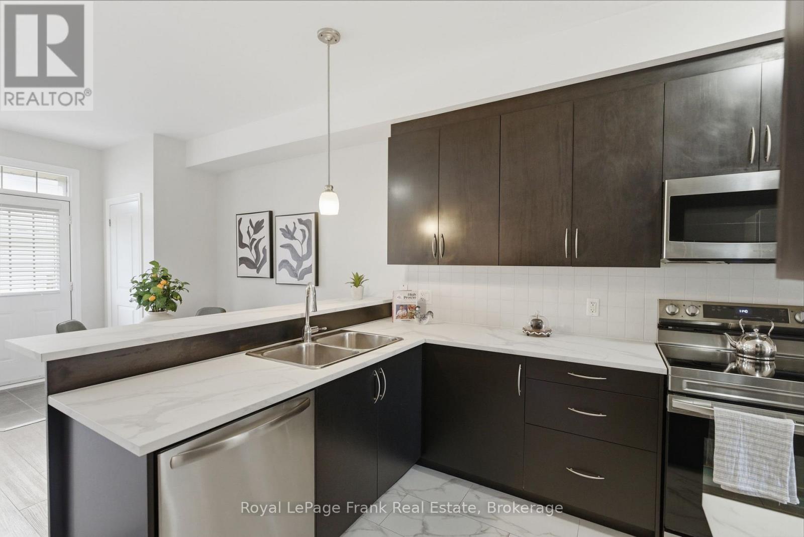 264 Brookhill Boulevard, Clarington, Ontario  L1C 0M1 - Photo 10 - E13466772