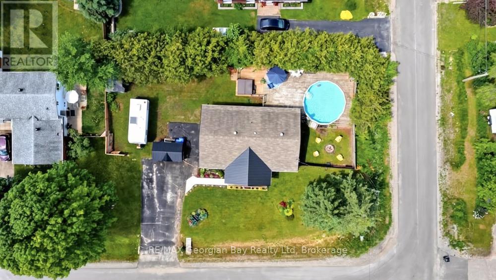 460 Athabaska Street, Tay (Port Mcnicoll), Ontario  L0K 1R0 - Photo 2 - S13466700