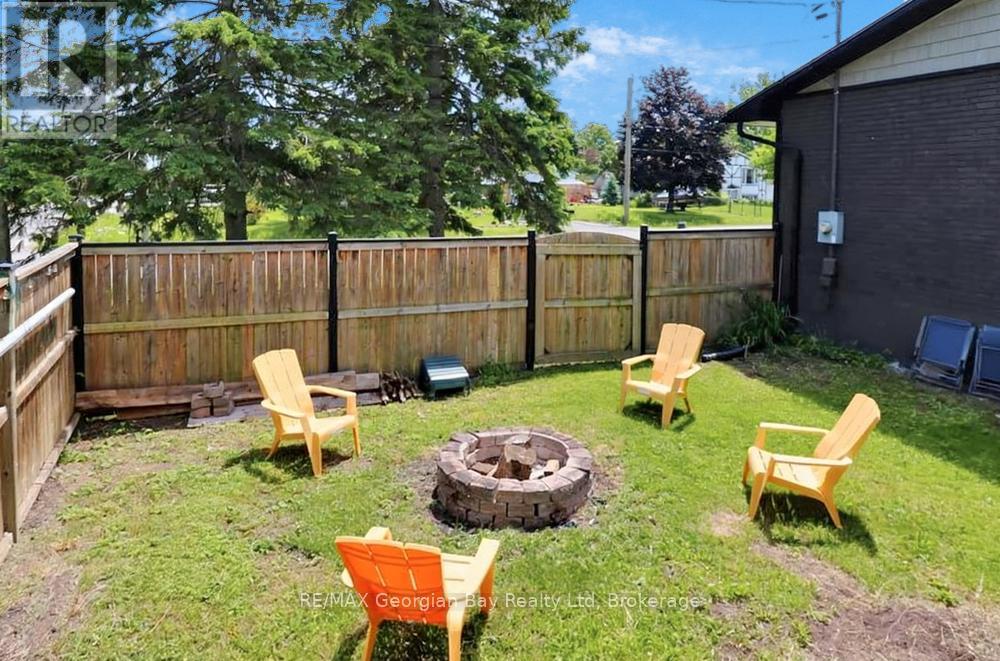 460 Athabaska Street, Tay (Port Mcnicoll), Ontario  L0K 1R0 - Photo 37 - S13466700