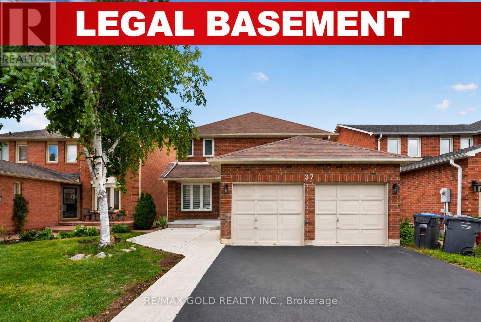 37 Lord Simcoe Drive, Brampton, Ontario  L6S 5H4 - Photo 2 - W13456918