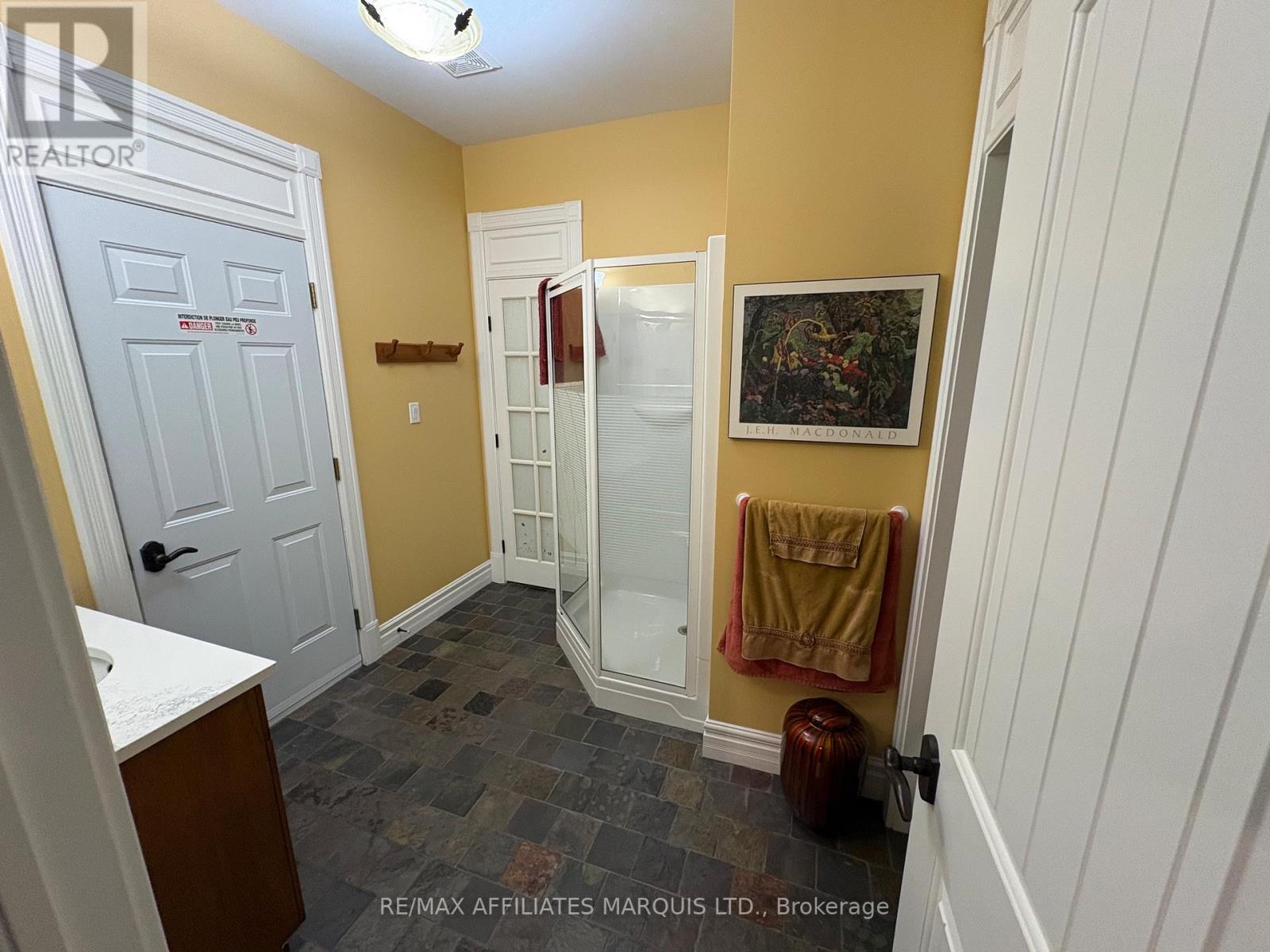 16401 County Rd 2, South Stormont, Ontario  K0C 1P0 - Photo 21 - X13466972
