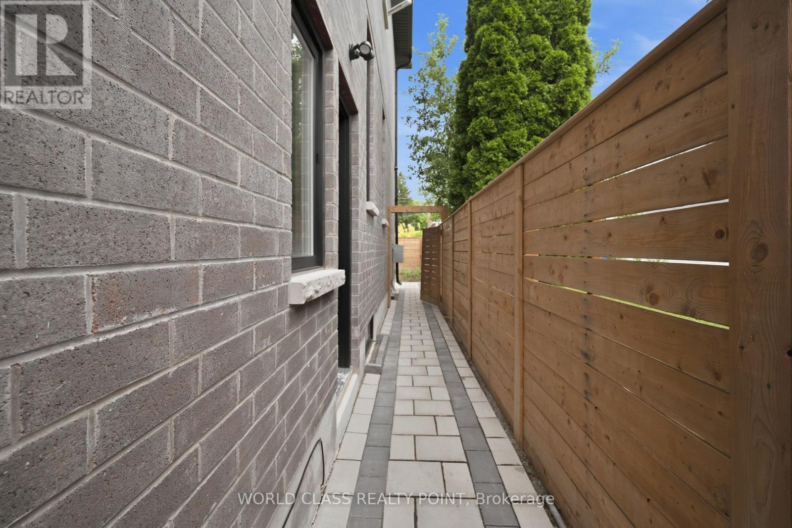 50 Dewey Drive, Toronto, Ontario  M1R 3K6 - Photo 7 - E13466784