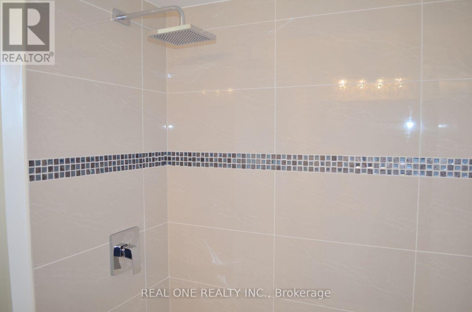 24 Sunburst Square, Toronto, Ontario  M1B 1R5 - Photo 12 - E13466970