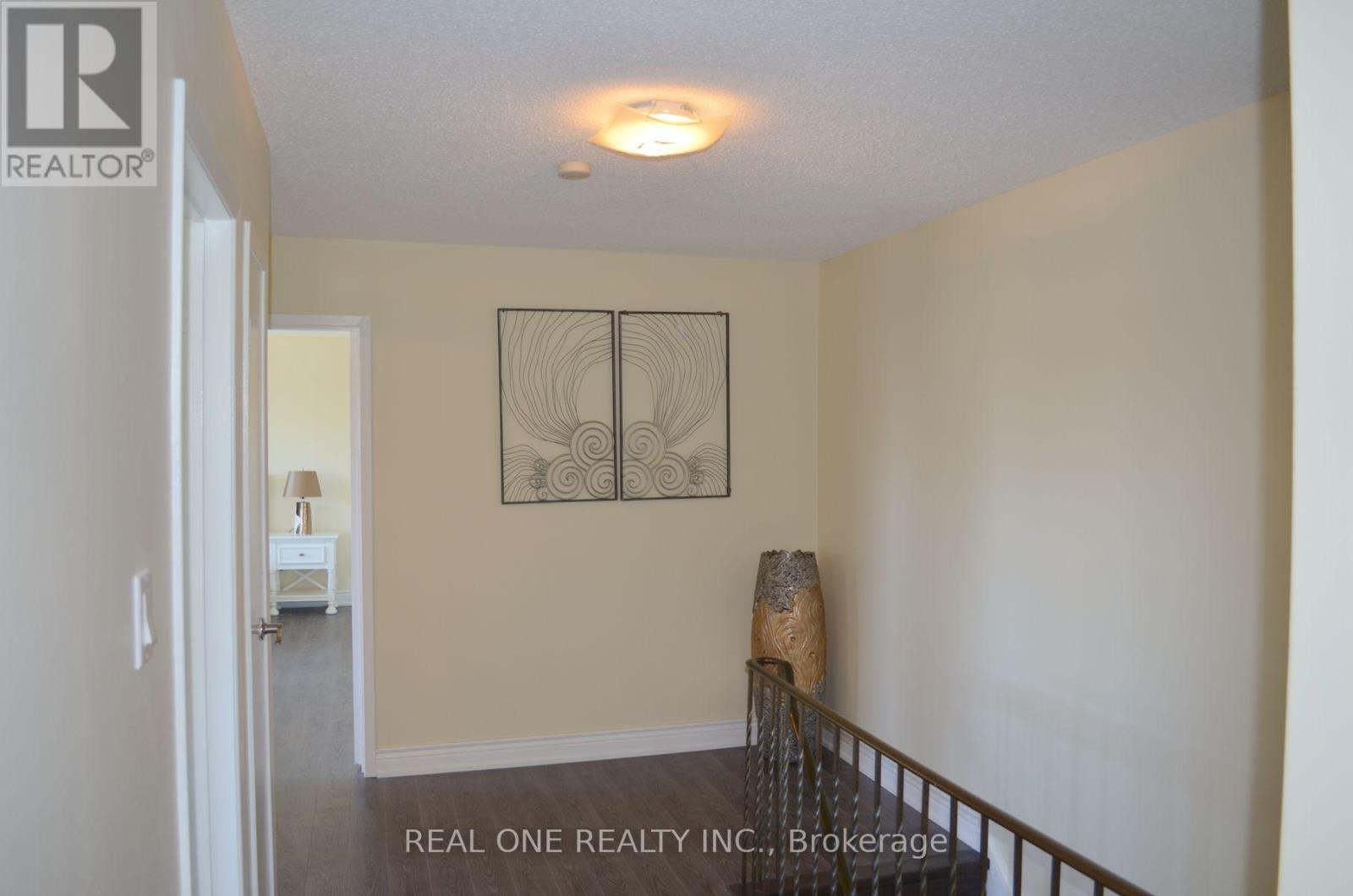 24 Sunburst Square, Toronto, Ontario  M1B 1R5 - Photo 16 - E13466970