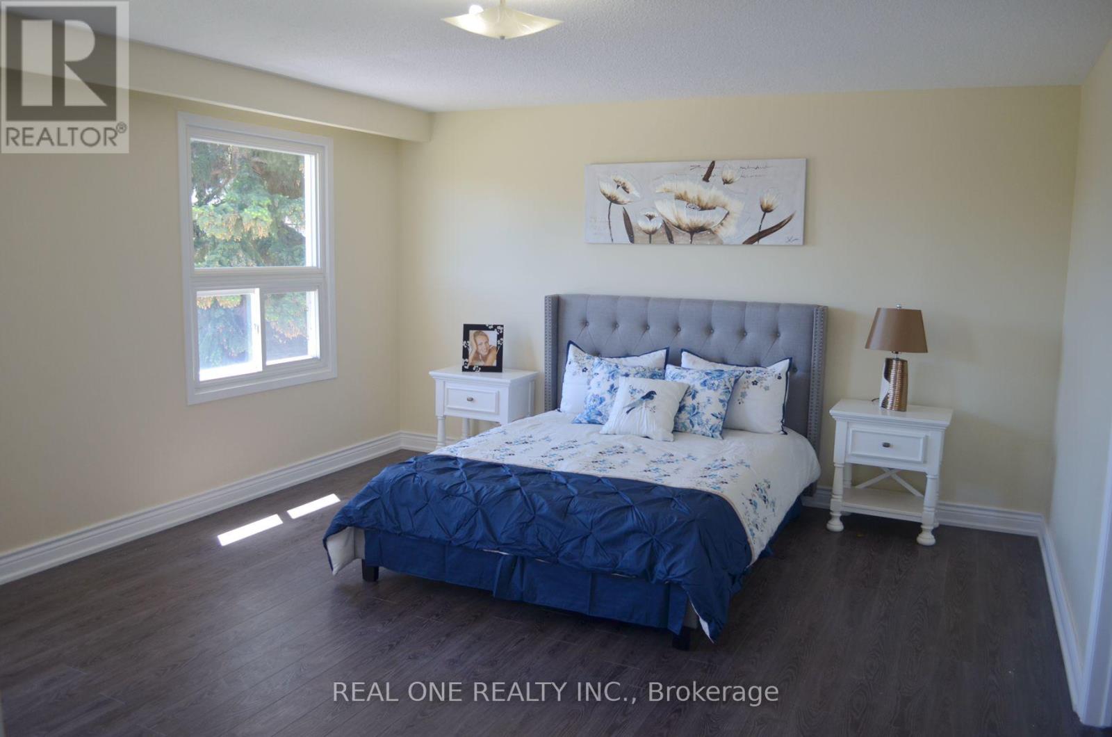 24 Sunburst Square, Toronto, Ontario  M1B 1R5 - Photo 8 - E13466970