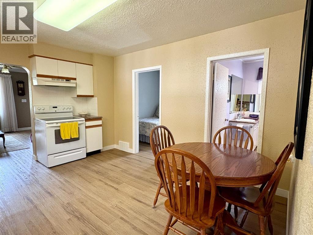 107 1 Avenue, Rosalind, Alberta  T0B 3Y0 - Photo 11 - A2322665