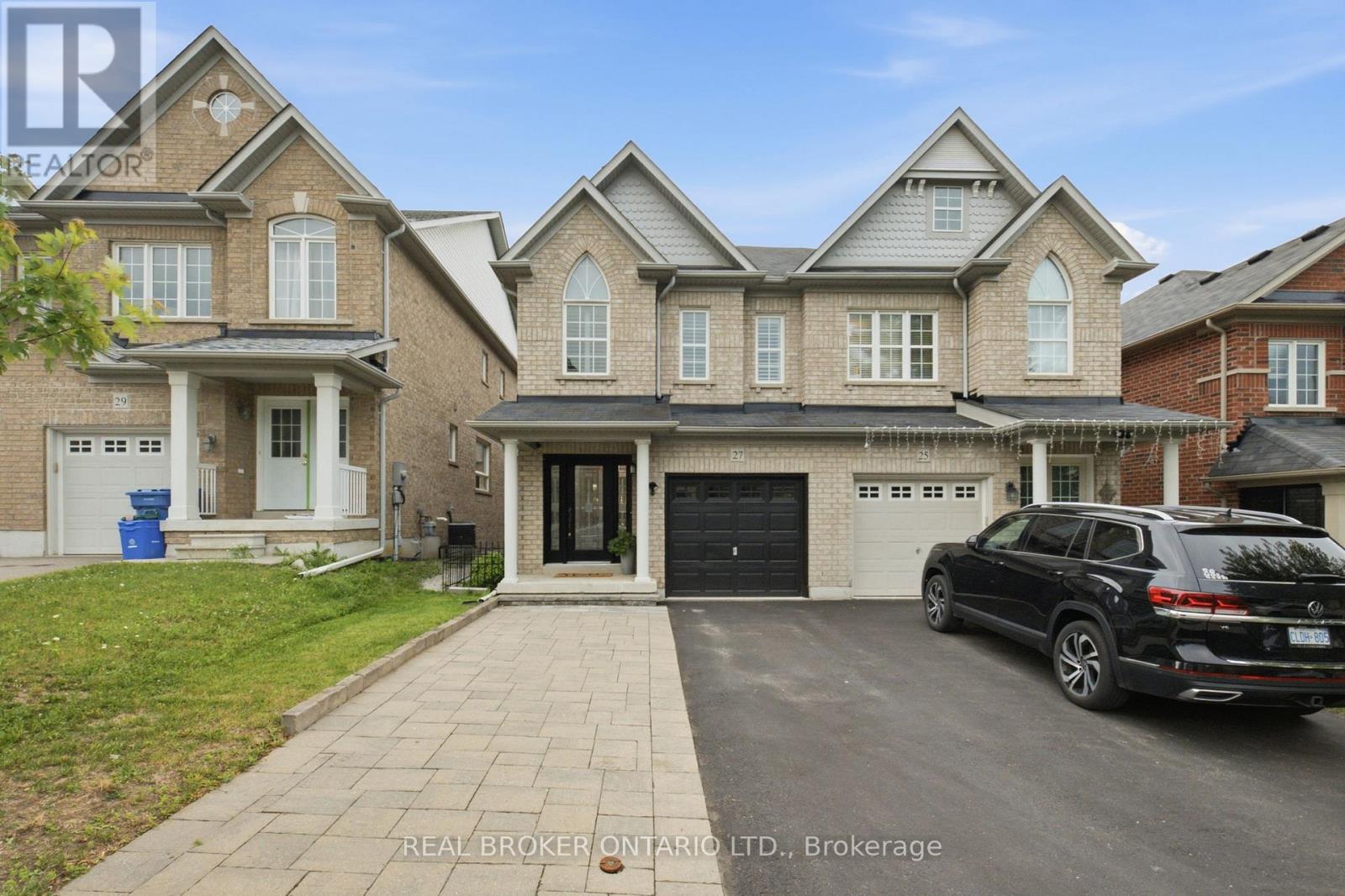27 Harvest Hills Boulevard, East Gwillimbury, Ontario  L9N 0A6 - Photo 2 - N13455352