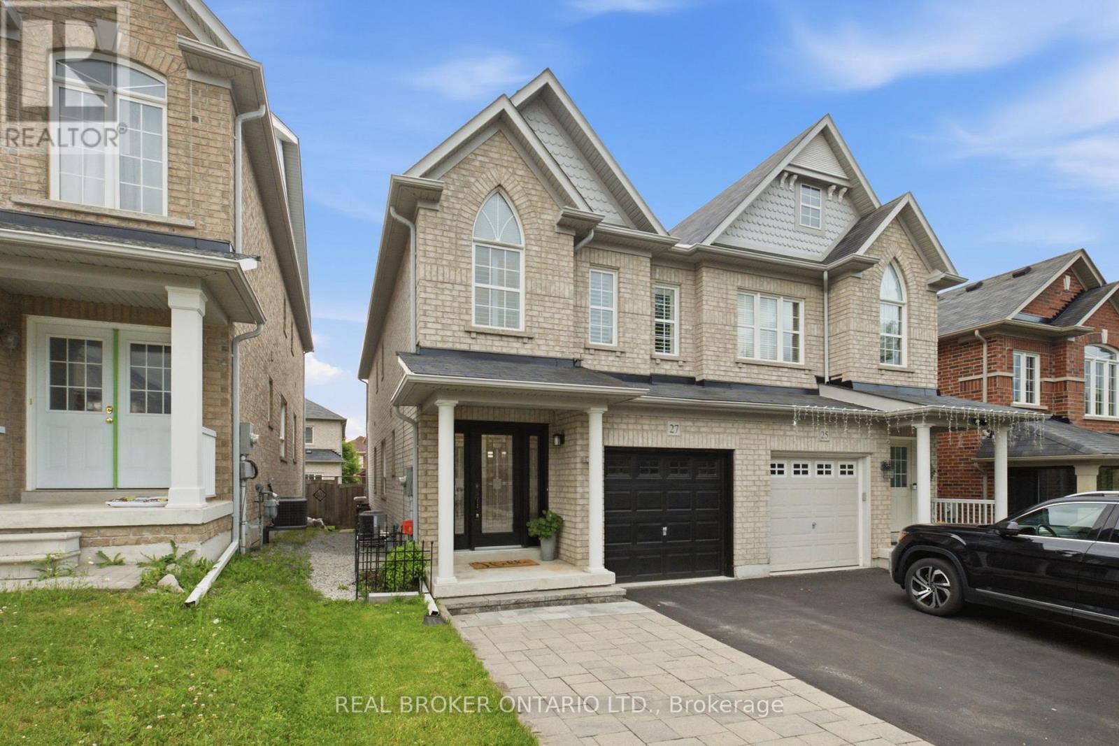 27 Harvest Hills Boulevard, East Gwillimbury, Ontario  L9N 0A6 - Photo 3 - N13455352