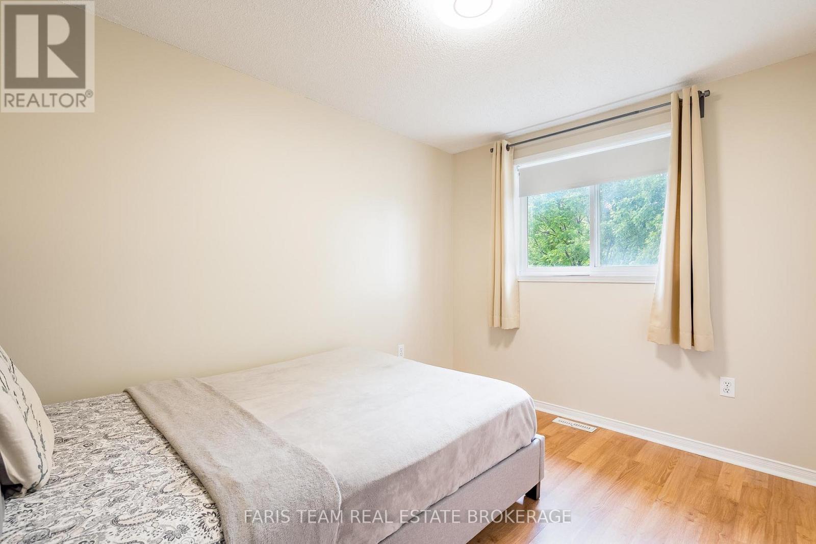 19 Seymour Crescent, Barrie, Ontario  L4N 8N4 - Photo 16 - S13441286