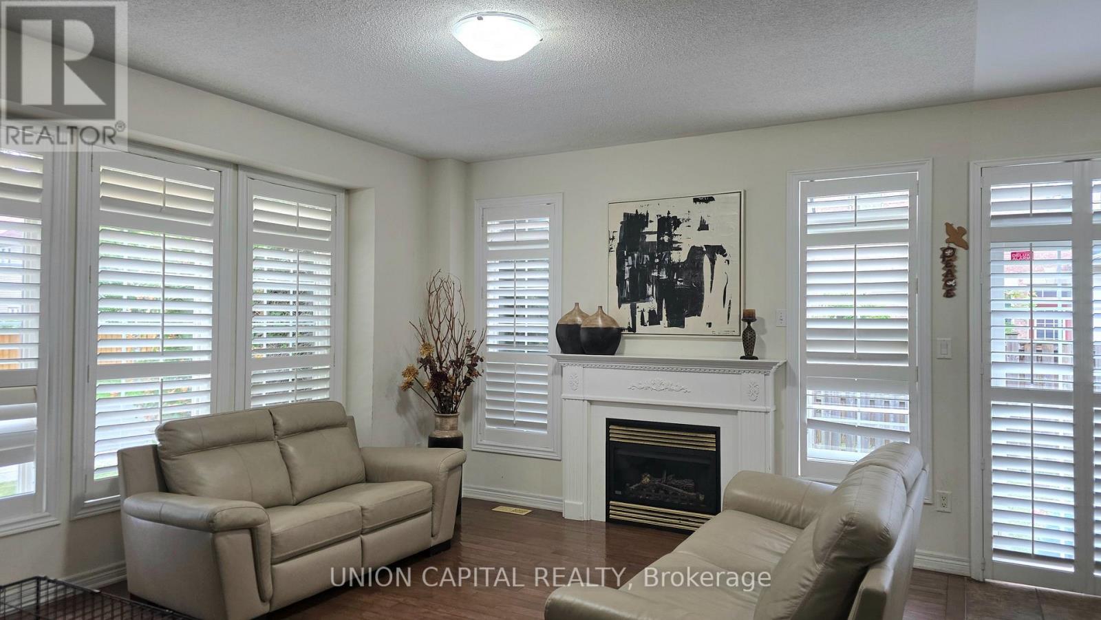 2 Solace Road, Markham (Greensborough), Ontario  L6E 0A3 - Photo 3 - N13466798