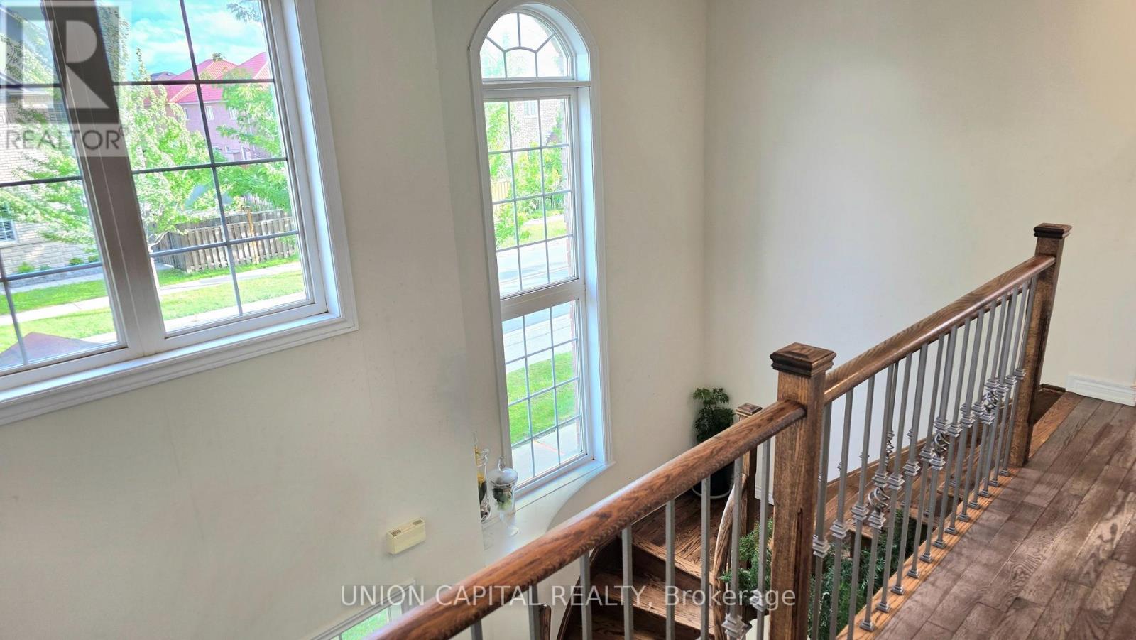 2 Solace Road, Markham (Greensborough), Ontario  L6E 0A3 - Photo 7 - N13466798