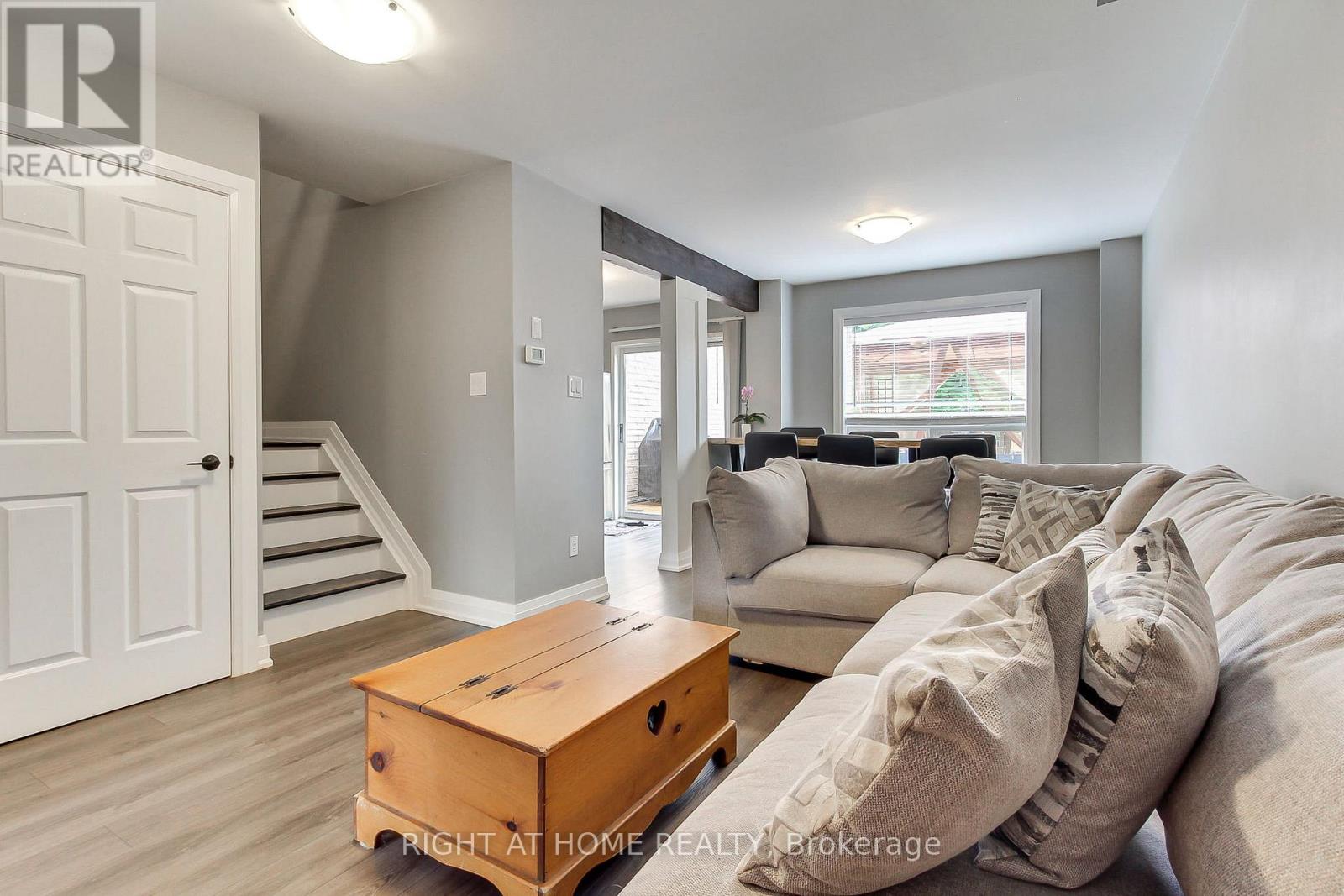 108 Gadwall Avenue, Barrie (Painswick South), Ontario  L4N 8X3 - Photo 11 - S13466658