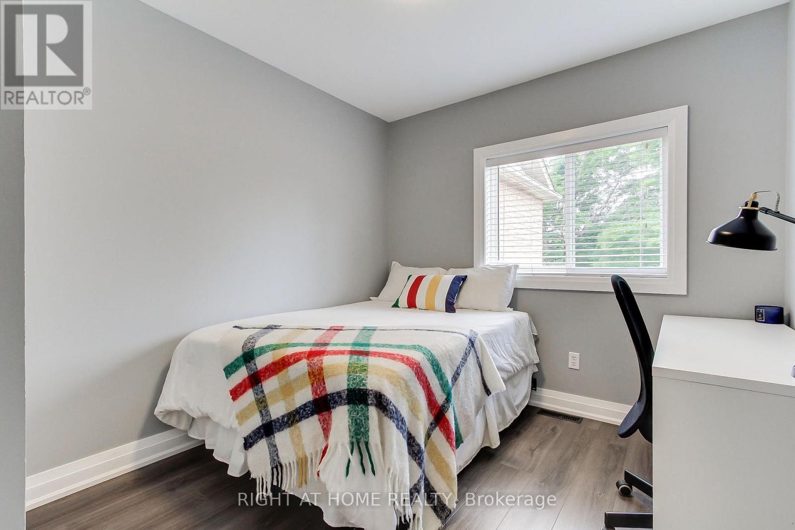 108 Gadwall Avenue, Barrie (Painswick South), Ontario  L4N 8X3 - Photo 30 - S13466658