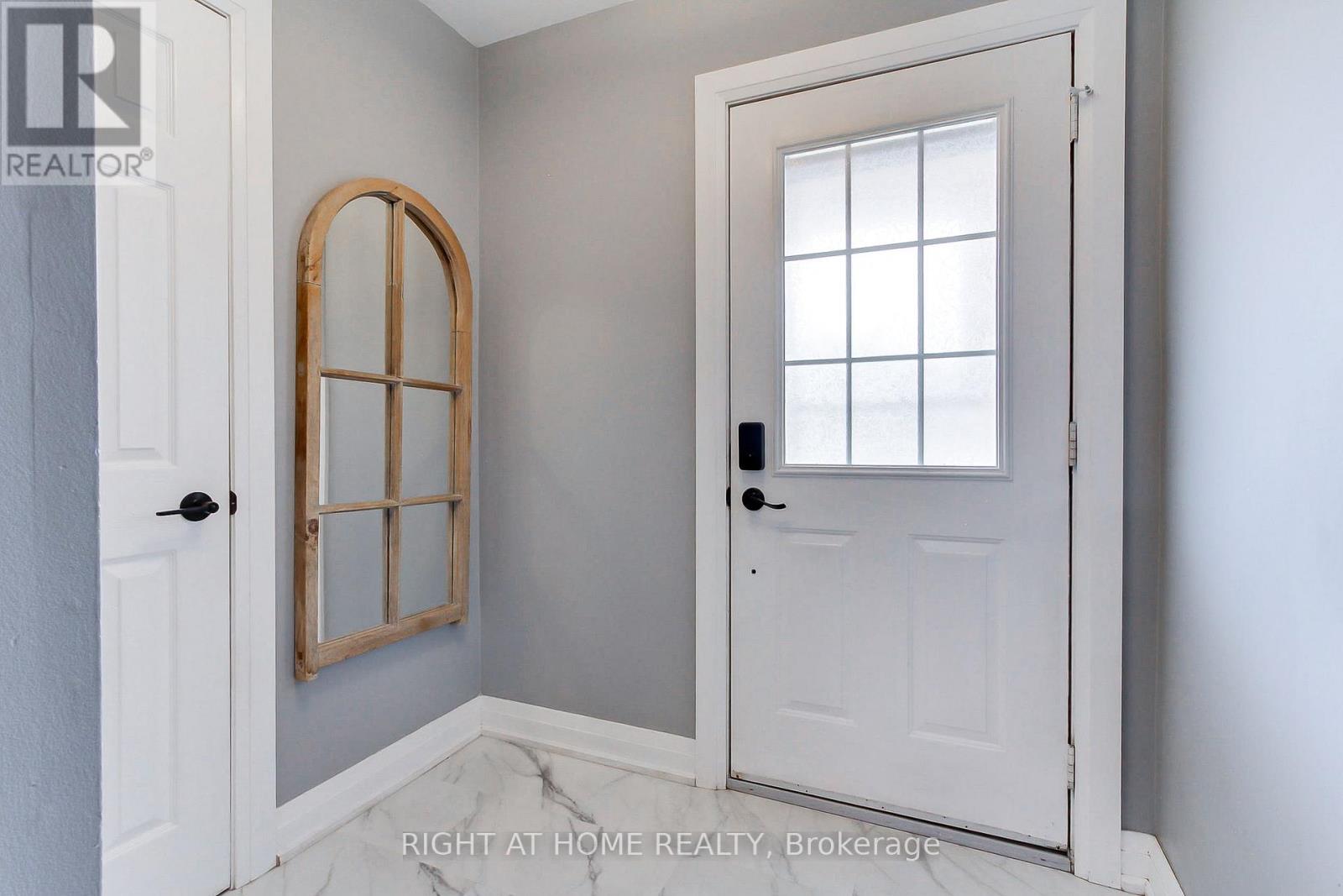 108 Gadwall Avenue, Barrie (Painswick South), Ontario  L4N 8X3 - Photo 6 - S13466658