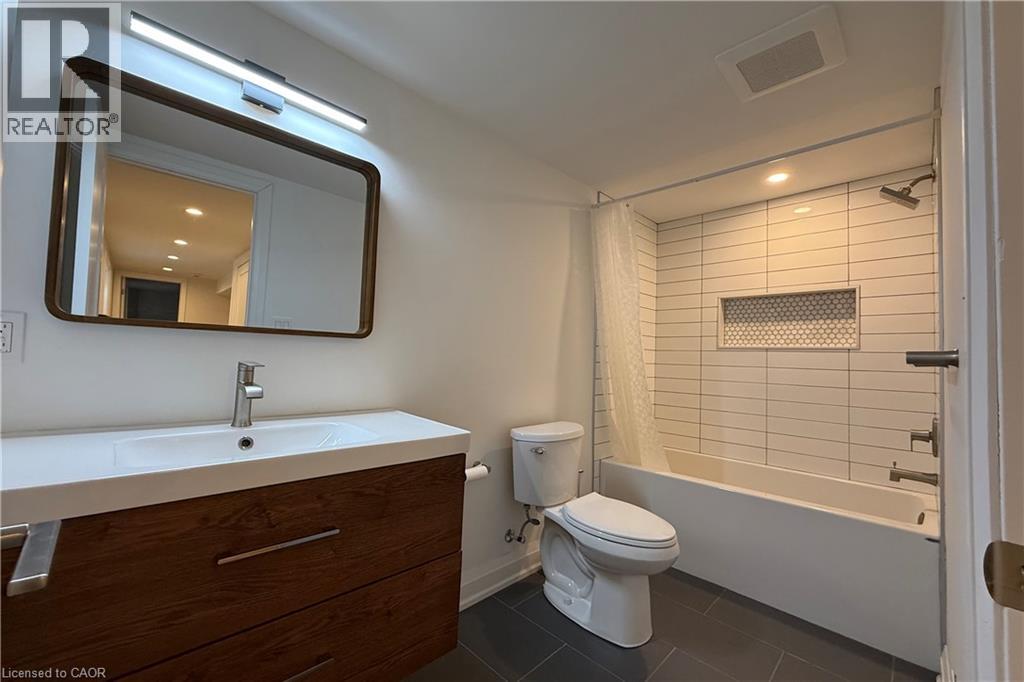 261 Belmont Avenue W Unit# C, Kitchener, Ontario  N2M 1M3 - Photo 18 - 40840995