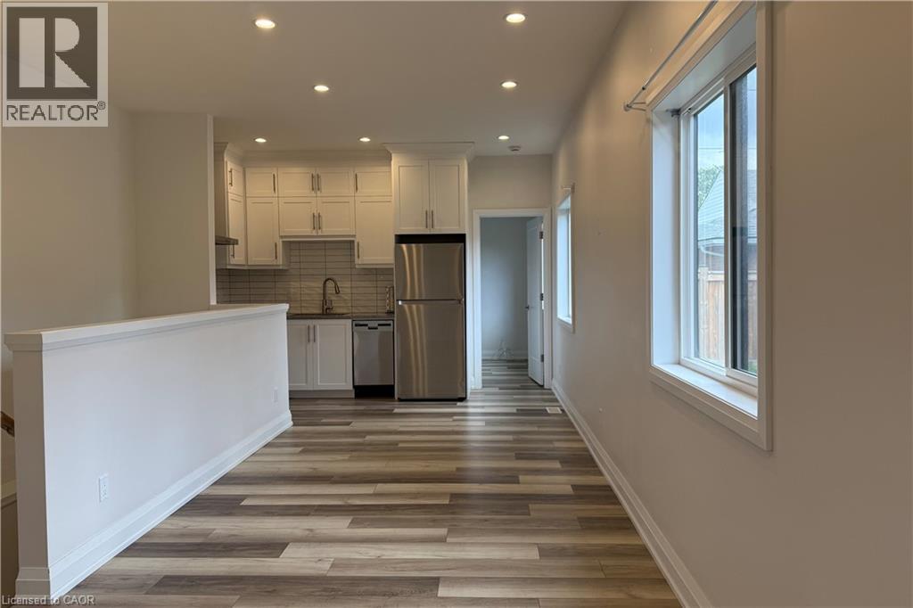261 Belmont Avenue W Unit# C, Kitchener, Ontario  N2M 1M3 - Photo 7 - 40840995