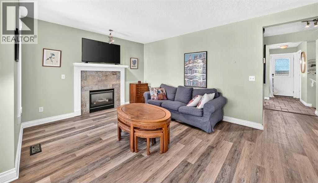 672 Killarney Glen Court Sw, Calgary, Alberta  T3E 7H4 - Photo 12 - A2322269