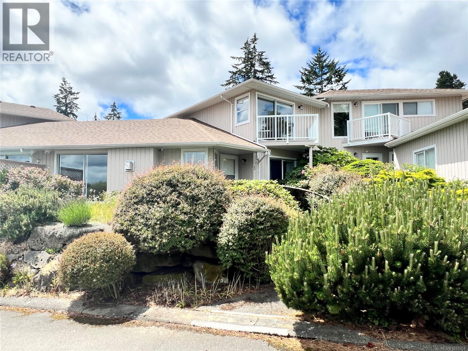 3 130 Corbett Rd, Salt Spring, British Columbia