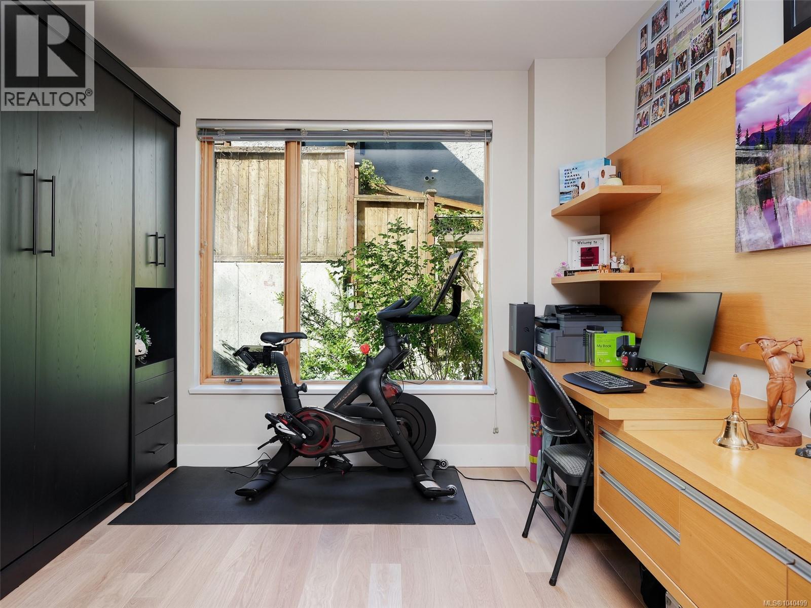 101 851 Verdier Ave, Central Saanich, British Columbia  V8M 1C5 - Photo 15 - 1040499