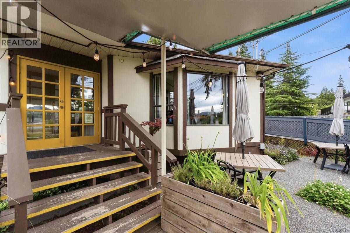 7143 Caillet Rd, Lantzville, British Columbia  V0R 2H0 - Photo 4 - 1040813
