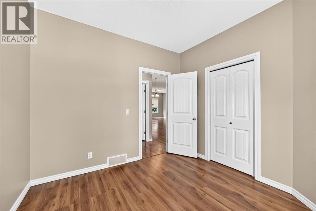 113, 100 Coopers Common SW, Airdrie, Alberta  T4B 3C7 - Photo 18 - A2322504