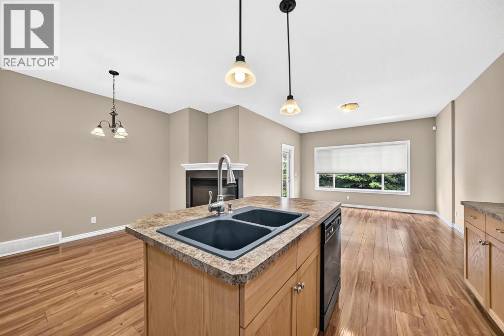 113, 100 Coopers Common SW, Airdrie, Alberta  T4B 3C7 - Photo 6 - A2322504