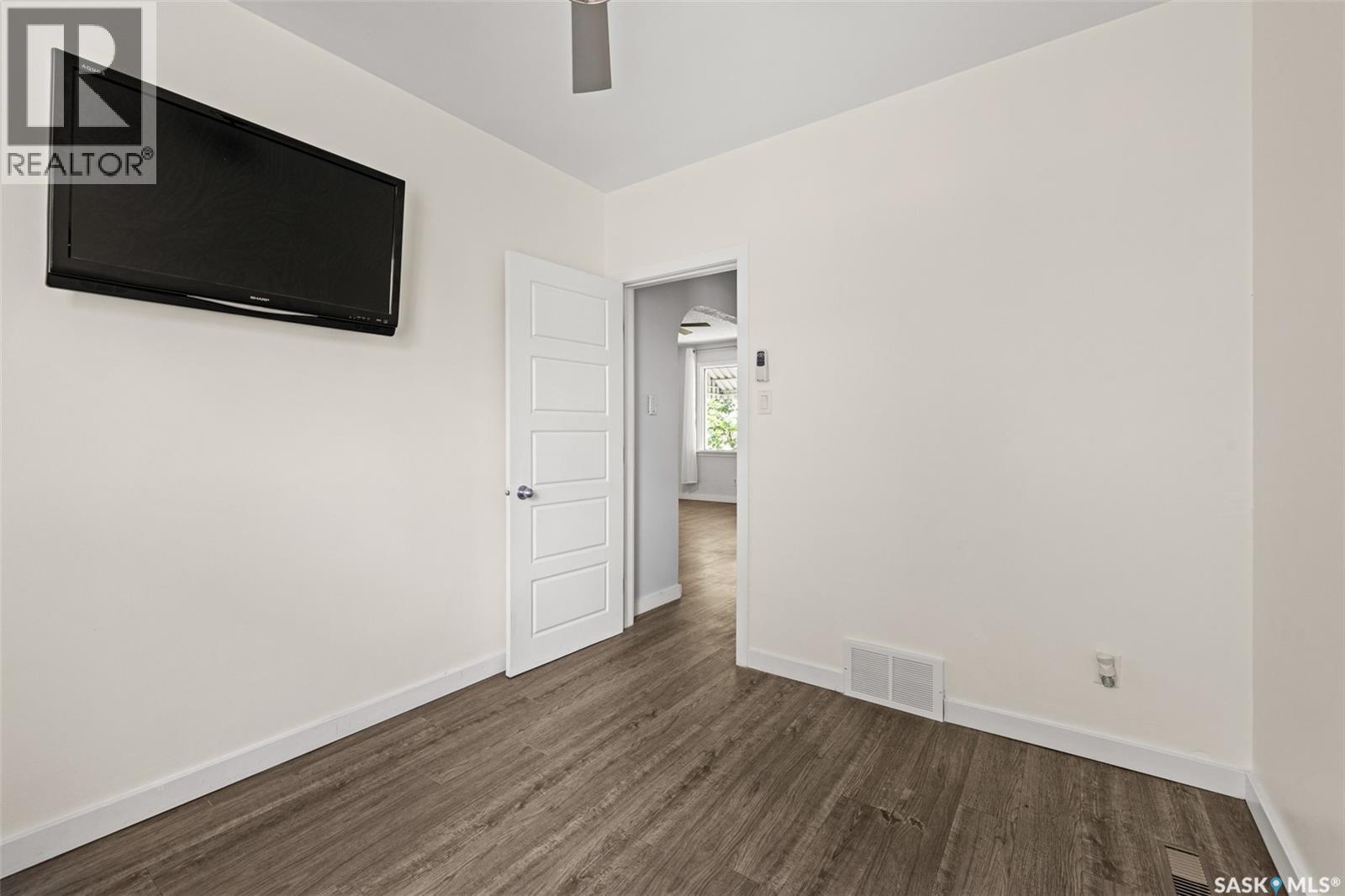 2167 Lindsay Street, Regina, Saskatchewan  S4N 3C1 - Photo 14 - SK039991